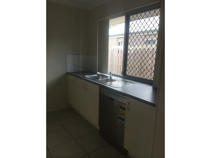 27 Scarborough circuit, Blacks Beach QLD 4740