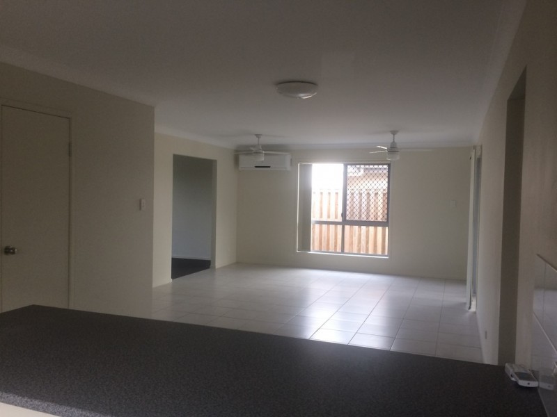 27 Scarborough circuit, Blacks Beach QLD 4740