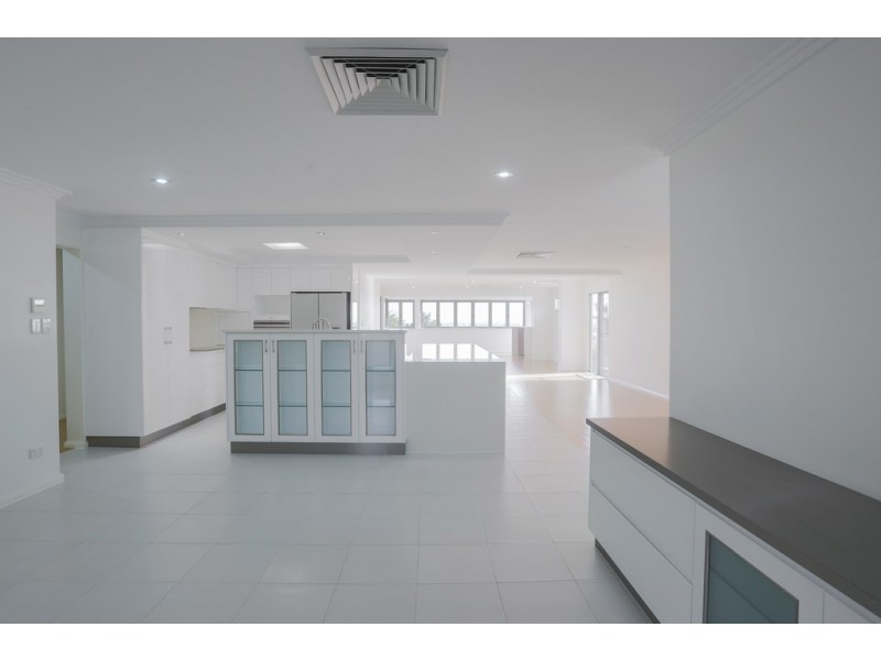 11 Bona Vista Drive, Mount Pleasant QLD 4740