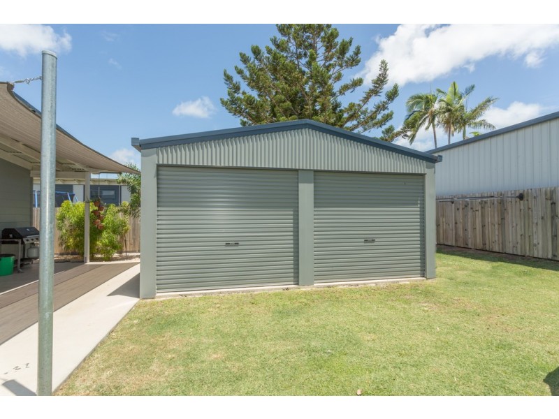 20 Jennifer court, Bucasia QLD 4750