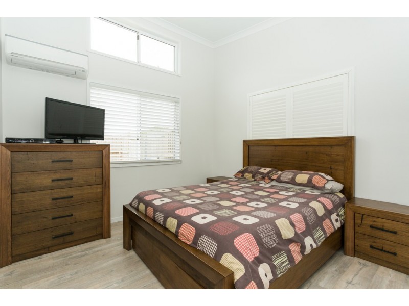 8 Jennifer Court, Bucasia QLD 4750