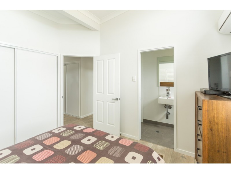 8 Jennifer Court, Bucasia QLD 4750