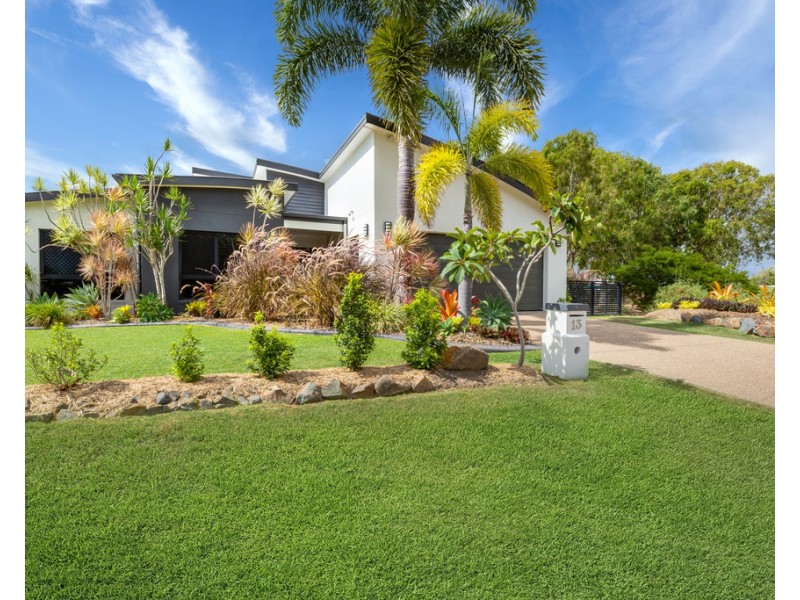 13 Reef Parade, East Mackay QLD 4740