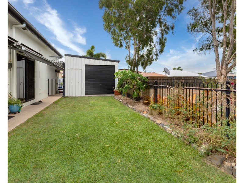 13 Reef Parade, East Mackay QLD 4740