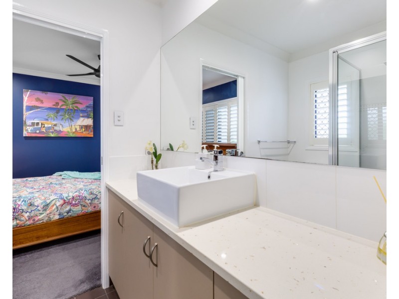 13 Reef Parade, East Mackay QLD 4740