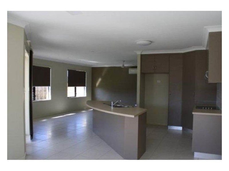 32 Stone Drive, Shoal Point QLD 4750