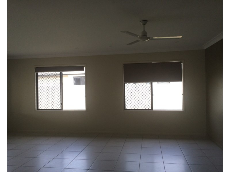 32 Stone Drive, Shoal Point QLD 4750