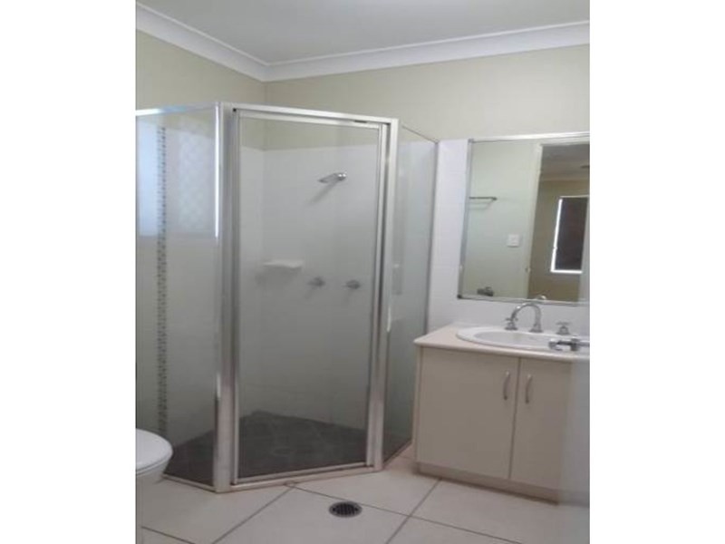 32 Stone Drive, Shoal Point QLD 4750