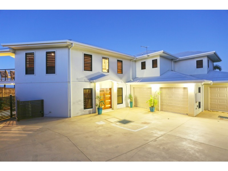 11 Coral Ridge Drive, Eimeo QLD 4740