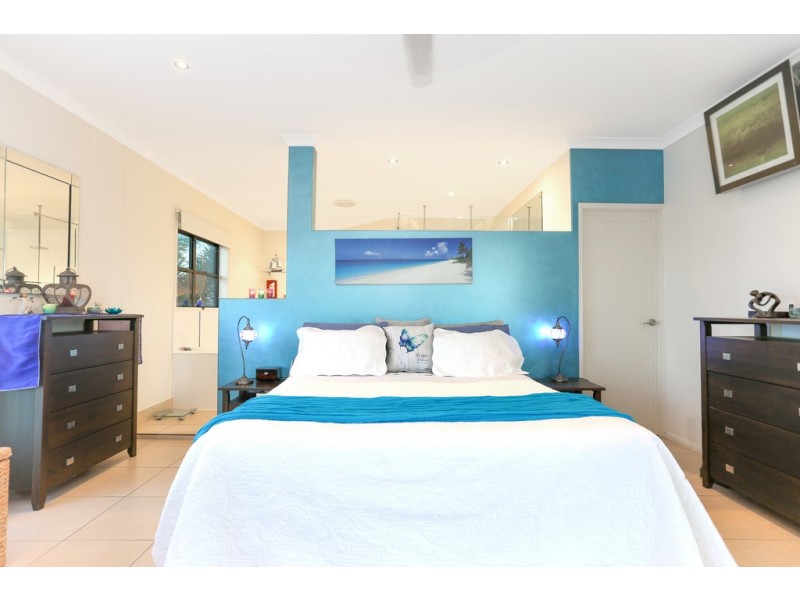 11 Coral Ridge Drive, Eimeo QLD 4740