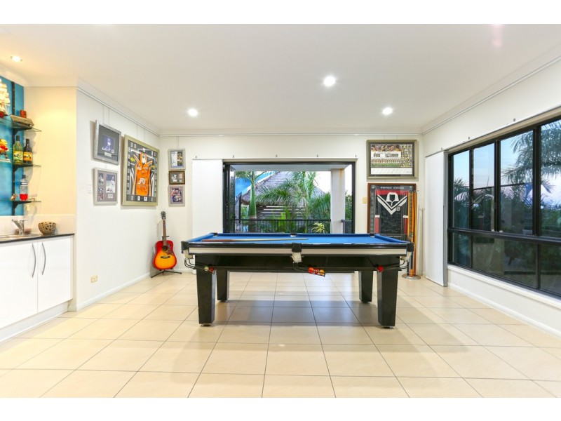 11 Coral Ridge Drive, Eimeo QLD 4740