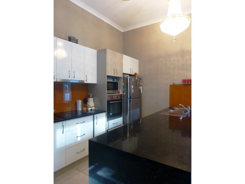 1 Banyan Street, Andergrove QLD 4740