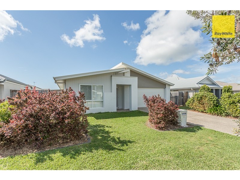 36 Scarborough Circuit, Blacks Beach QLD 4740