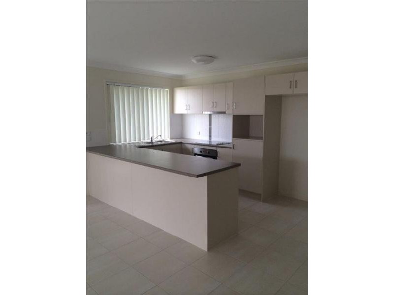 174 Whitehaven Drive, Blacks Beach QLD 4740
