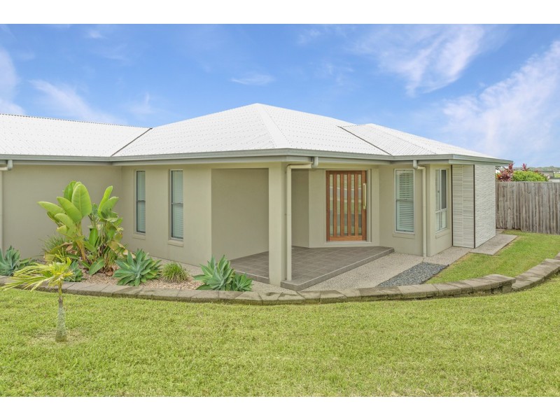 16 Kerrisdale Crescent, Beaconsfield QLD 4740