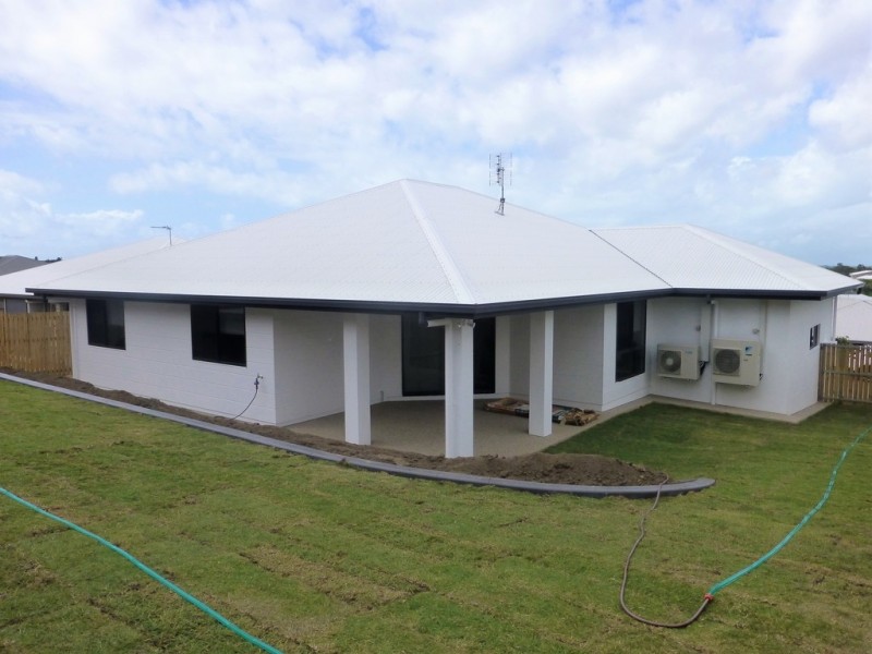 13 Bonney Street, Rural View QLD 4740