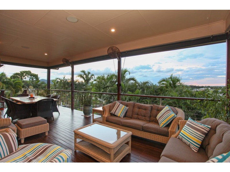 17 Vailala Rise, Rural View QLD 4740