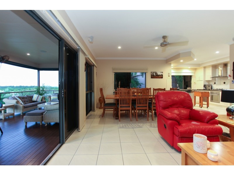 17 Vailala Rise, Rural View QLD 4740