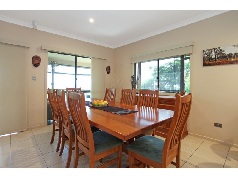 17 Vailala Rise, Rural View QLD 4740