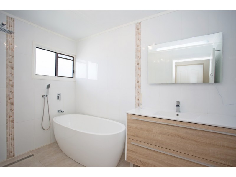 861 Marian Eton Road, Marian QLD 4753