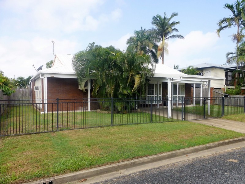 8 Forgan Street, North Mackay QLD 4740