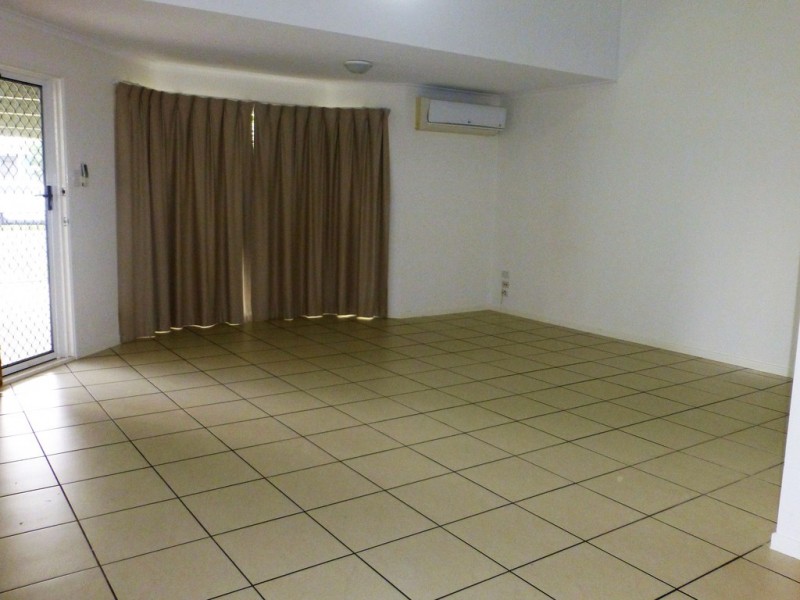 8 Forgan Street, North Mackay QLD 4740