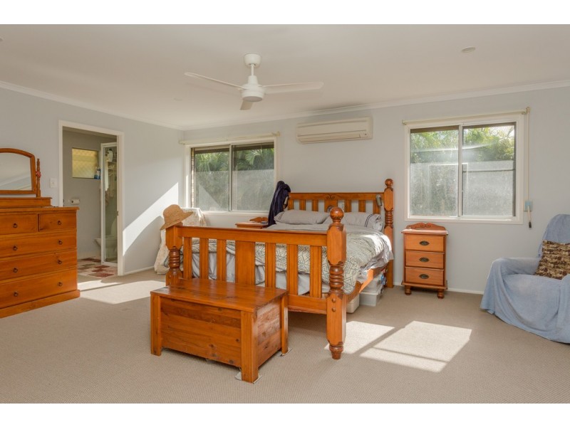 289 West Plane Creek Road, Sarina QLD 4737