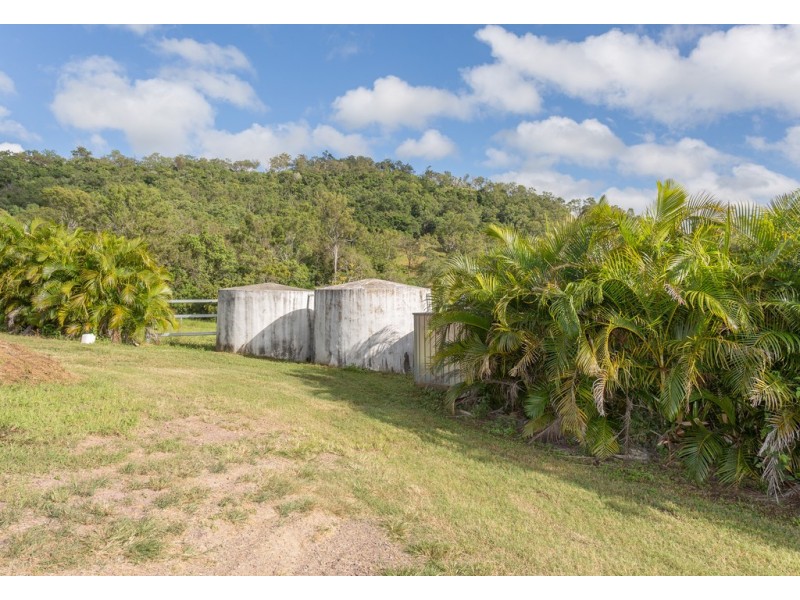 289 West Plane Creek Road, Sarina QLD 4737