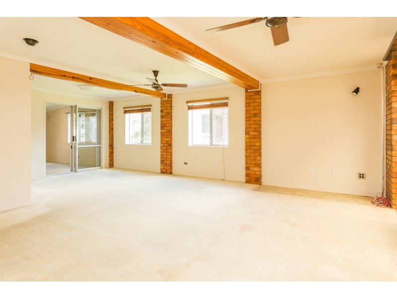 13 Barton Street, West Mackay QLD 4740