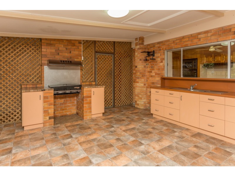 13 Barton Street, West Mackay QLD 4740