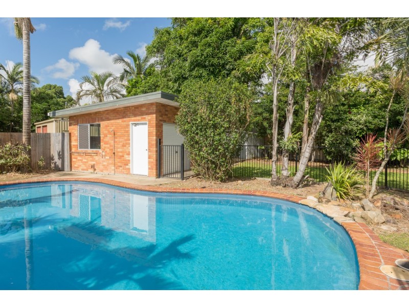 13 Barton Street, West Mackay QLD 4740