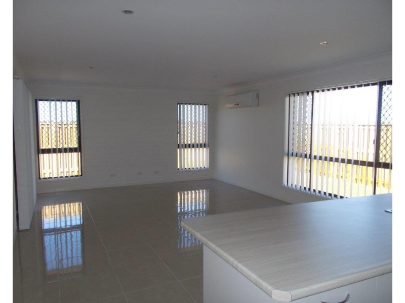 16 Tiller Street, Shoal Point QLD 4750