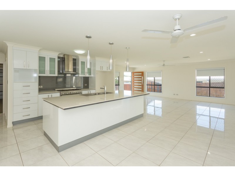9 Bjelke Circuit, Rural View QLD 4740