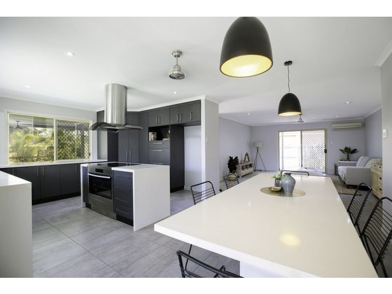 10 Pacific Drive, Blacks Beach QLD 4740