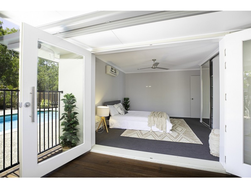 10 Pacific Drive, Blacks Beach QLD 4740