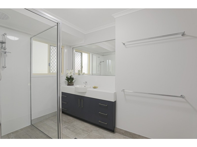 10 Pacific Drive, Blacks Beach QLD 4740