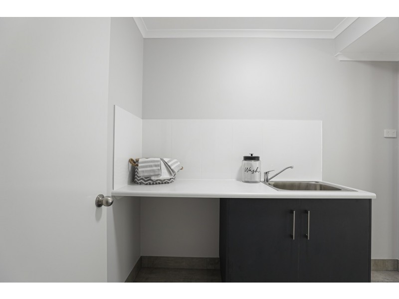 10 Pacific Drive, Blacks Beach QLD 4740