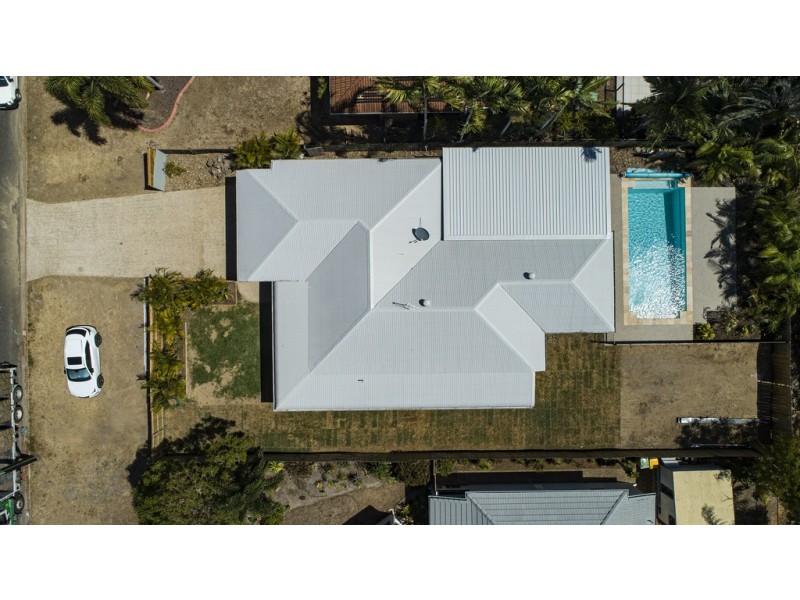 10 Pacific Drive, Blacks Beach QLD 4740