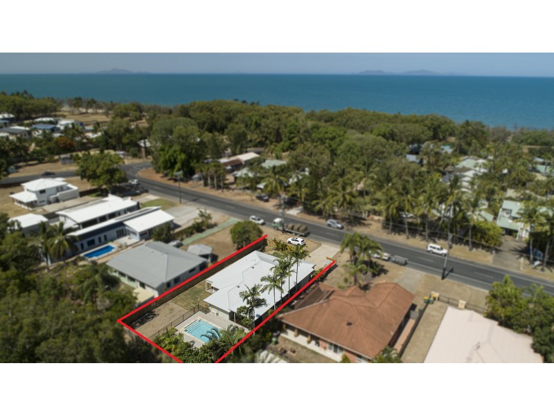 10 Pacific Drive, Blacks Beach QLD 4740