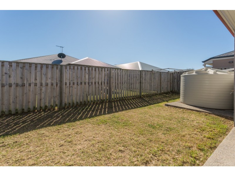 30 Trinity Parade, Blacks Beach QLD 4740