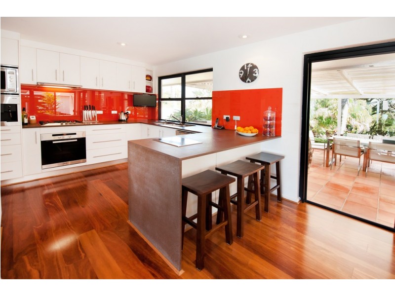 54 Admiral Drive, Dolphin Heads QLD 4740