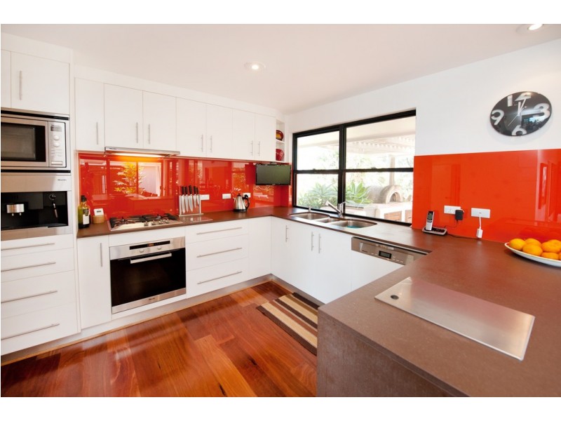 54 Admiral Drive, Dolphin Heads QLD 4740