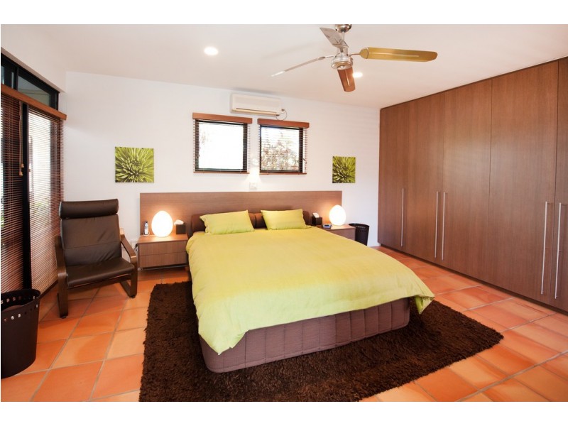 54 Admiral Drive, Dolphin Heads QLD 4740