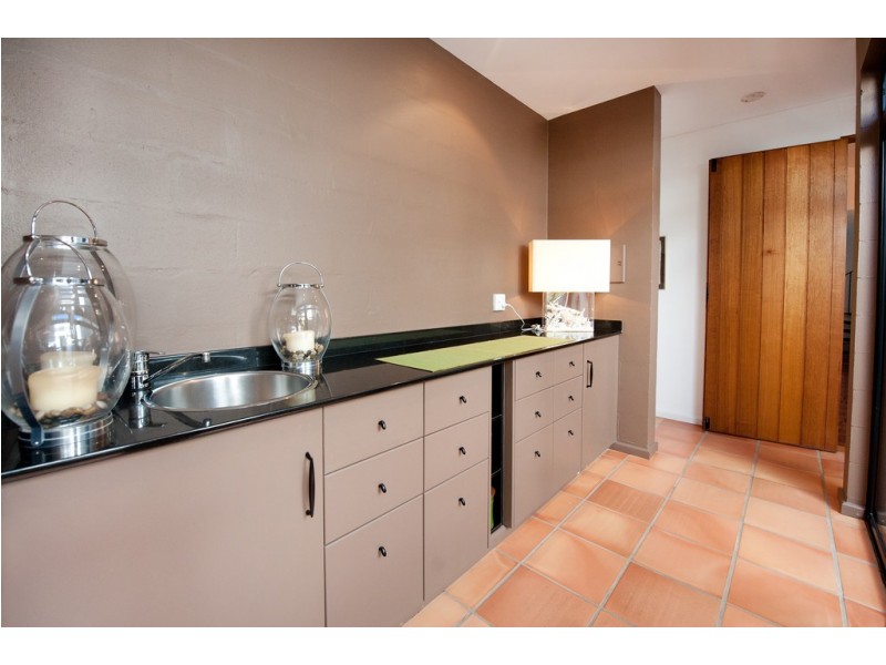 54 Admiral Drive, Dolphin Heads QLD 4740