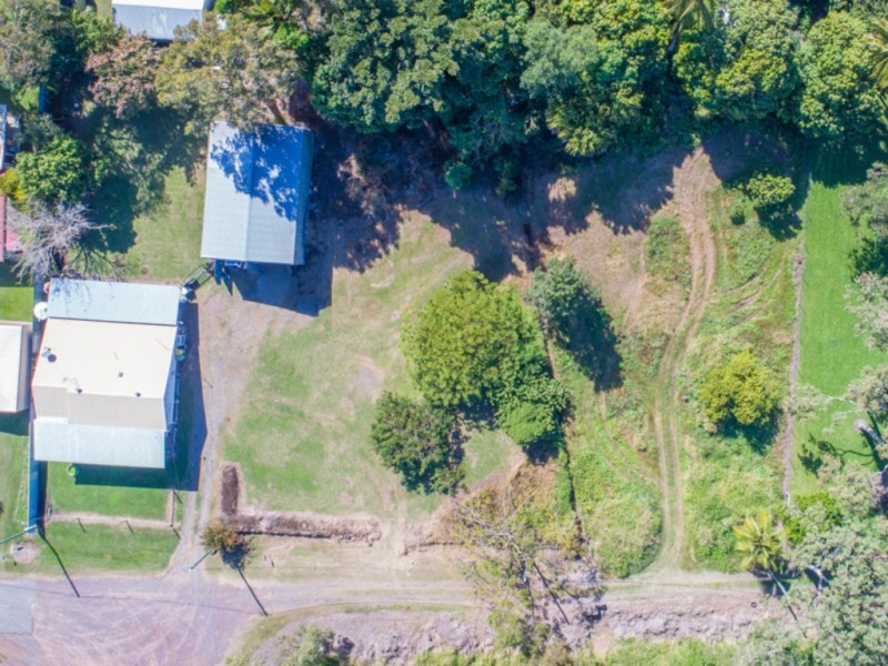 18 Maralyn Avenue, Grasstree Beach QLD 4740