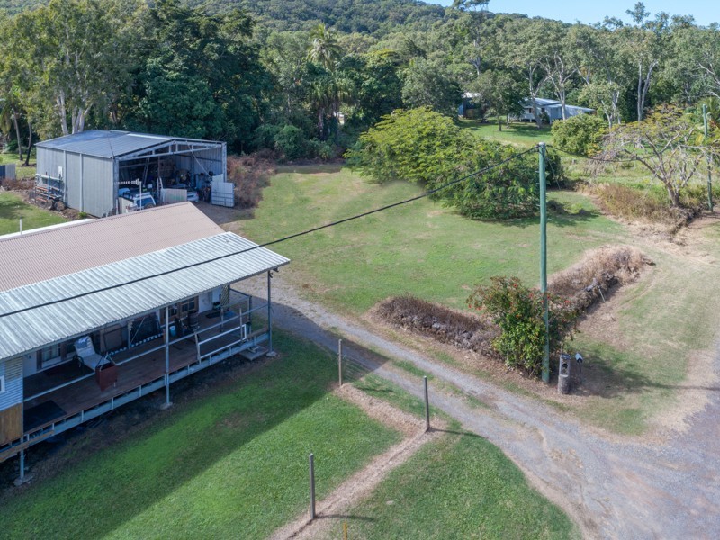 18 Maralyn Avenue, Grasstree Beach QLD 4740