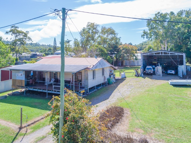 18 Maralyn Avenue, Grasstree Beach QLD 4740