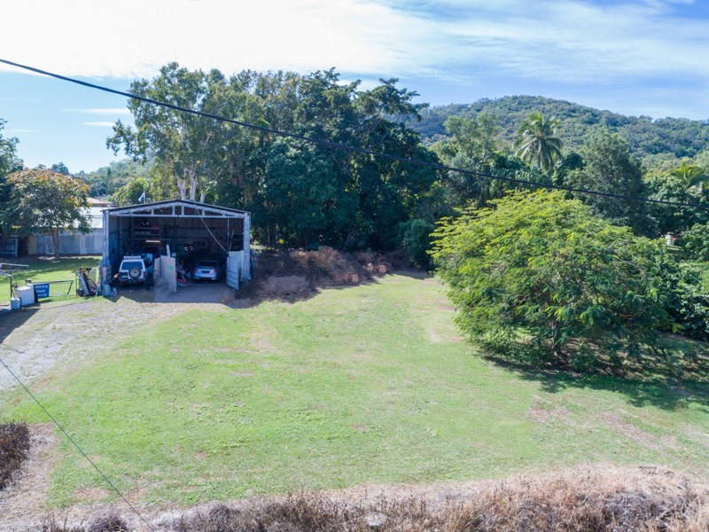 18 Maralyn Avenue, Grasstree Beach QLD 4740