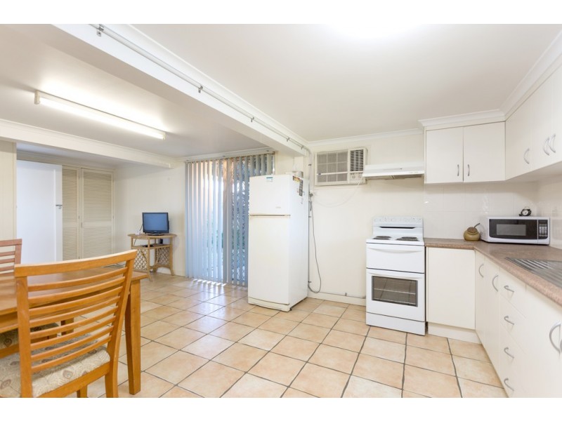 4 Zammit Street, North Mackay QLD 4740