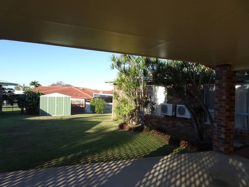 8 Outlook Crescent, Mount Pleasant QLD 4740
